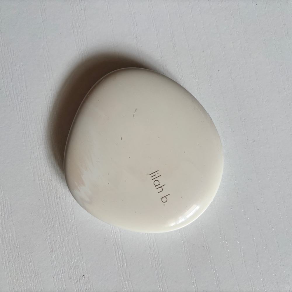 Lilah B. White Compact